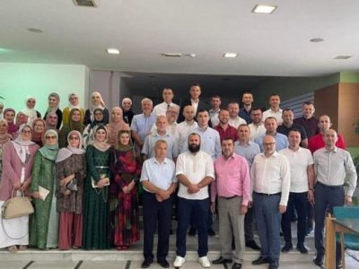 POZITIVNA-PRICA-277.-GENERACIJA-UCENIKA-BEHRAM-BEGOVOJ-MEDRESI-UVAKUFILA-38.000-KM-2-696x392